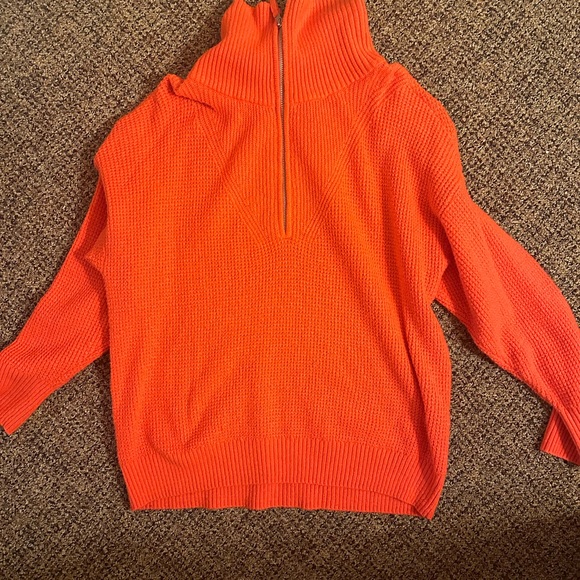Aerie orange sweater - Picture 2 of 3